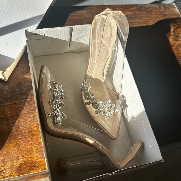 Wedding shoes - Picture 2 of 4